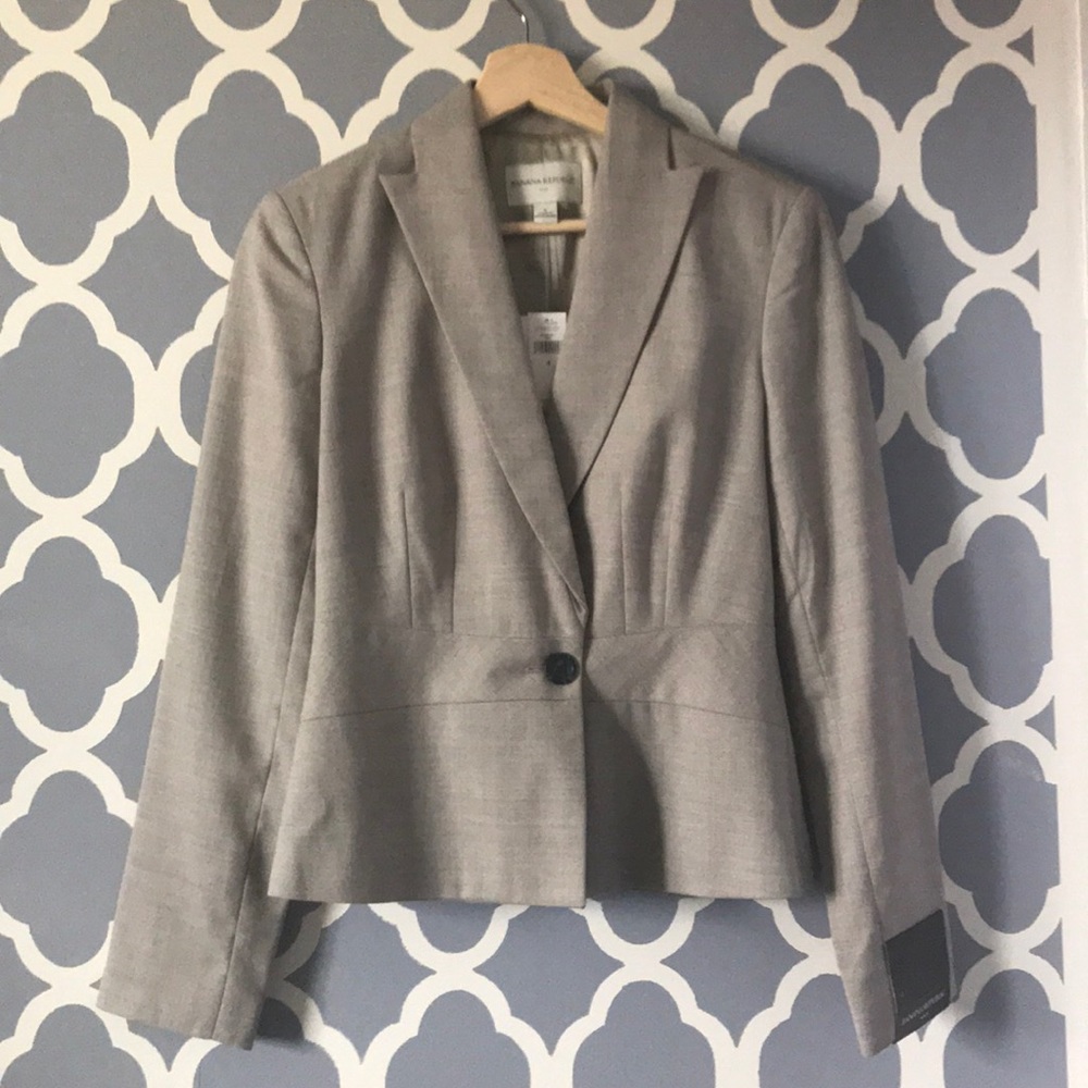 Banana Republic Lightweight Wool Blazer NEW!